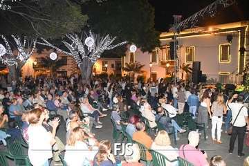 Concierto de Nia Correia en San Juan/Francisco Javier Santana e Ildefonso Rodríguez.